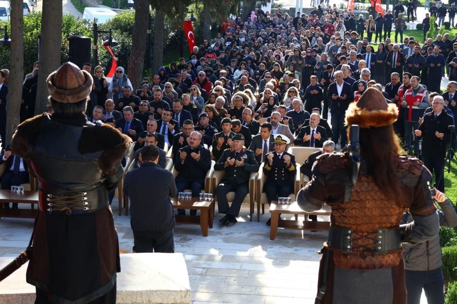 Gazi Süleyman Paşa Türbesi ve Namık Kemal'in kabri yeniden ziyarete